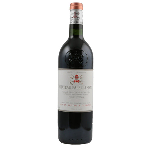 Single bottle of Red wine Ch. Pape Clement, Cru Classe de Graves, Pessac-Leognan, 2000 50% Cabernet Sauvignon & 50% Merlot