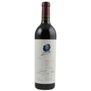 Single bottle of Red wine Opus One, Napa Valley, 2018 84% Cabernet Sauvignon, 6% Petit Verdot, 5% Merlot, 4% Cabernet Franc & 1% Malbec.