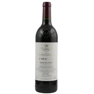 Single bottle of Red wine Vega Sicilia, Unico Gran Reserva, Ribera del Duero, 2010 94% Tempranillo & 6% Cabernet Sauvignon